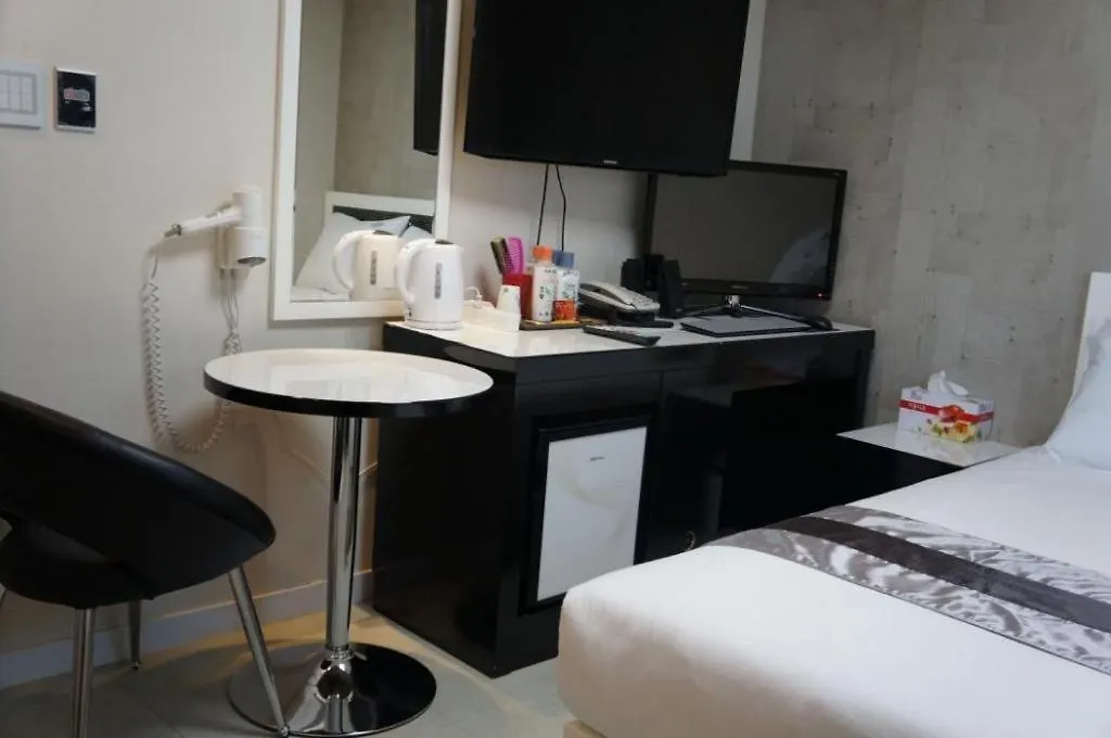 Novalus Tourist Hotel Seúl Motel